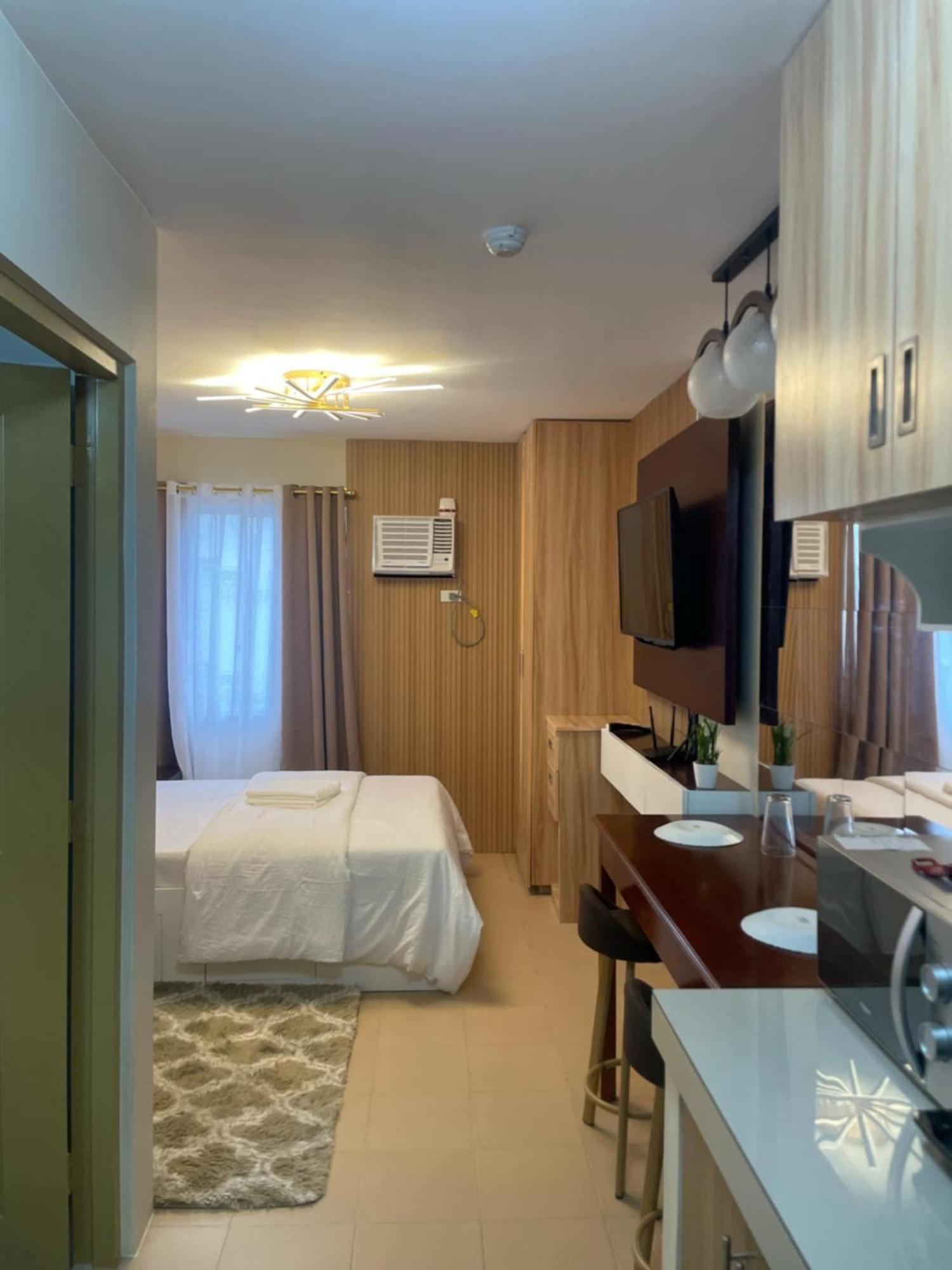Marina Town Spatial Condominium Dumaguete City Екстер'єр фото