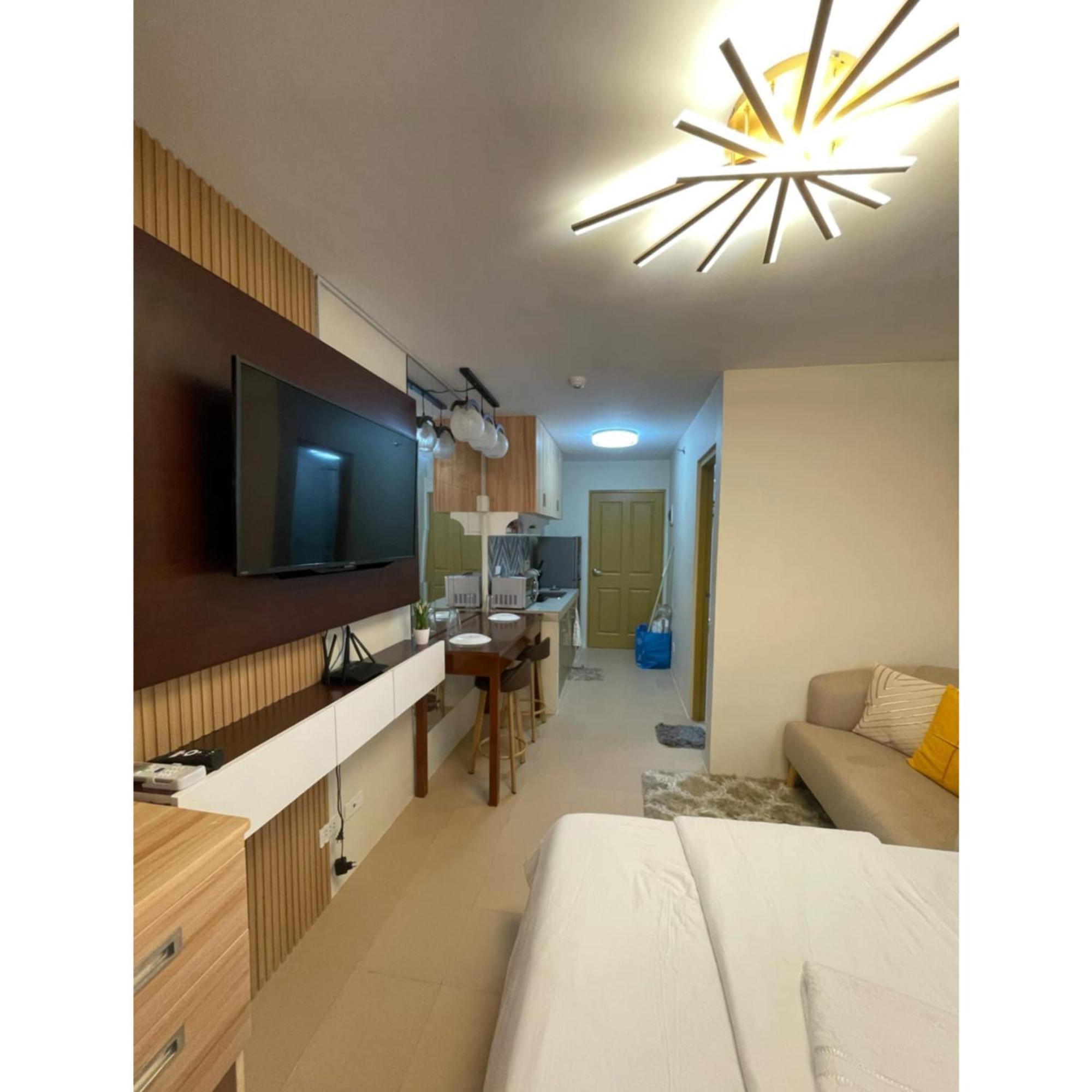 Marina Town Spatial Condominium Dumaguete City Екстер'єр фото