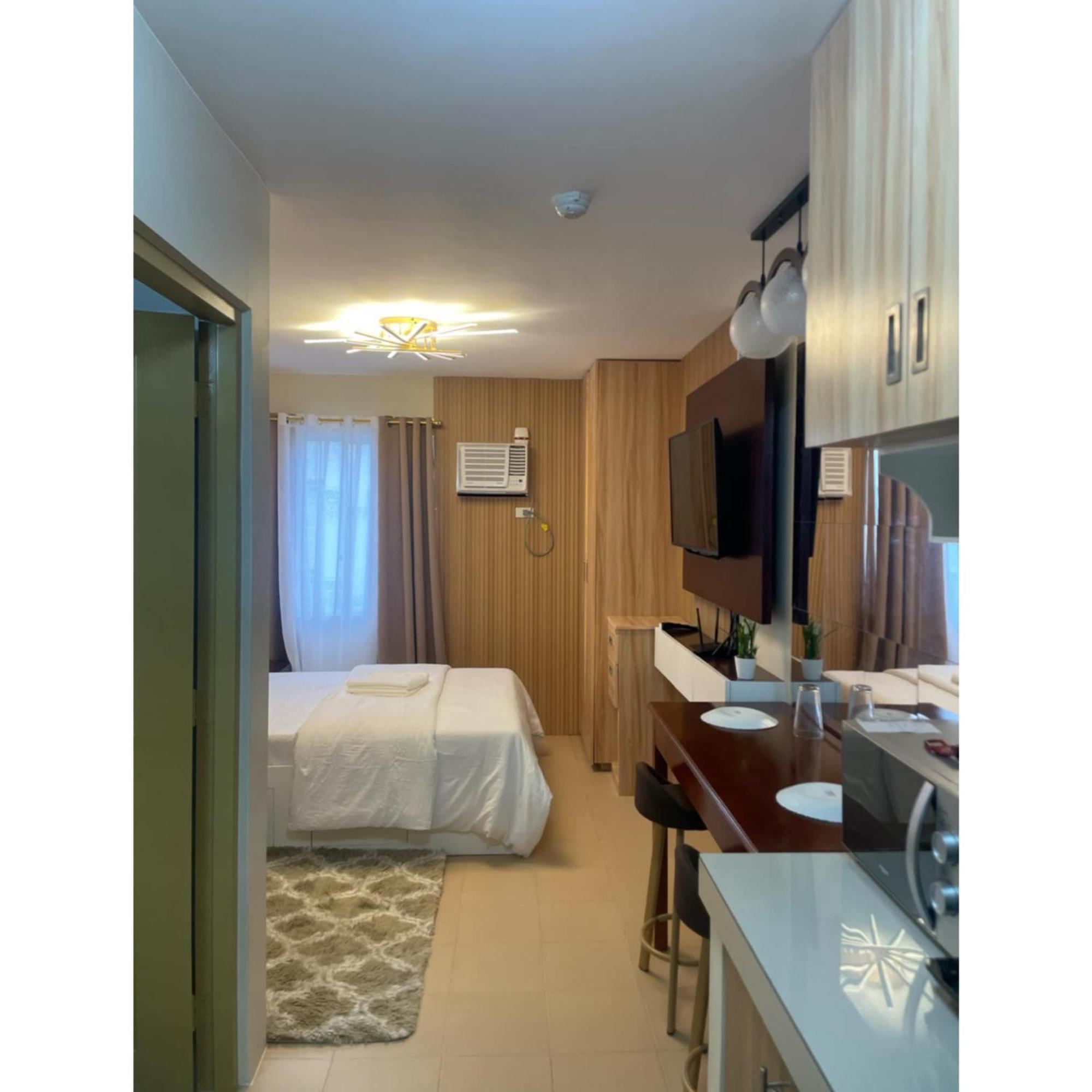 Marina Town Spatial Condominium Dumaguete City Екстер'єр фото